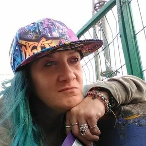 Meet your Posher, Nicnak